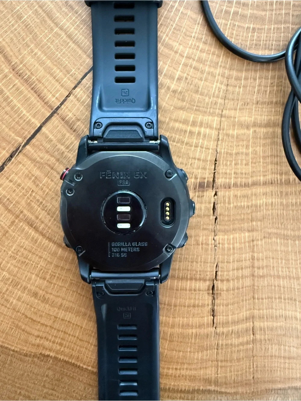 Garmin fēnix® 6 - Pro Watch with USB Charging Cable